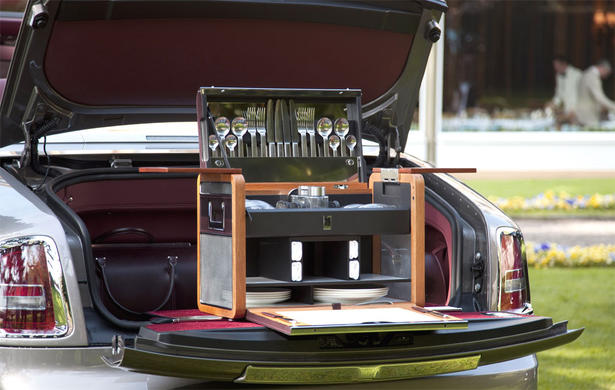 Rolls Royce Picnic Set