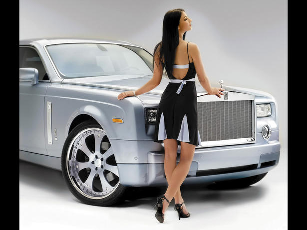 STRUT Knightsbridge Rolls Royce