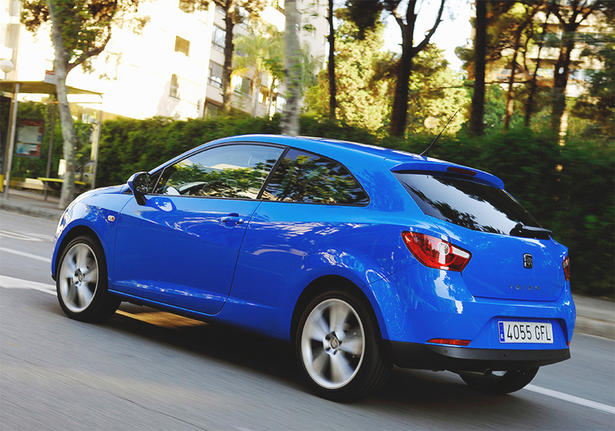 SEAT Ibiza SC Debut
