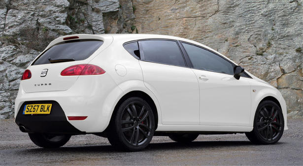 SEAT Leon Cupra Candy White