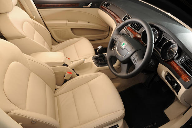 Skoda Superb Options