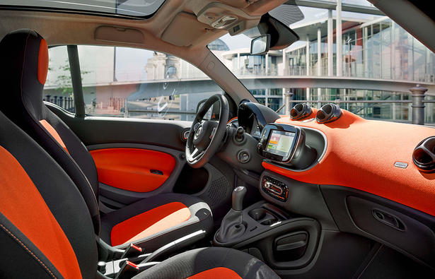 2015 Smart ForTwo and ForFour: Engines, Specs, Equipment