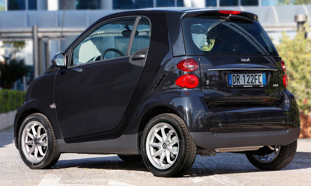 smart fortwo black tie