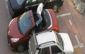 Video: Stealing a parking space