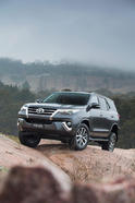 Toyota Fortuner 11