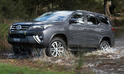 Toyota Fortuner 4