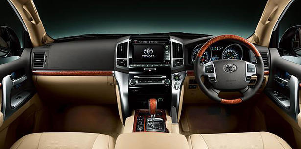 2012 Toyota Land Cruiser facelift