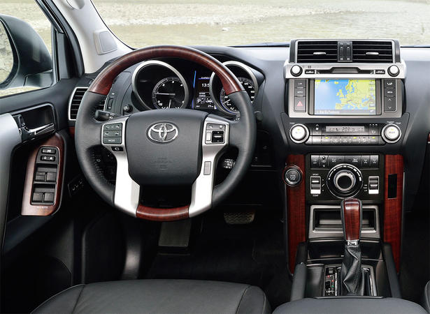 2014 Toyota Land Cruiser