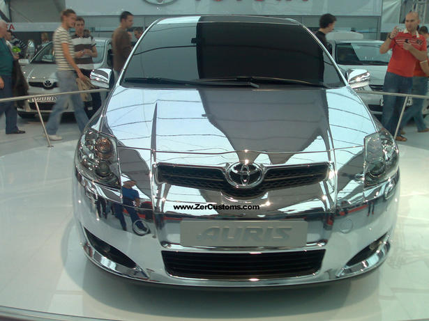 Toyota Auris in Chrome
