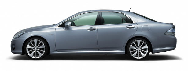 Toyota Crown Hybrid