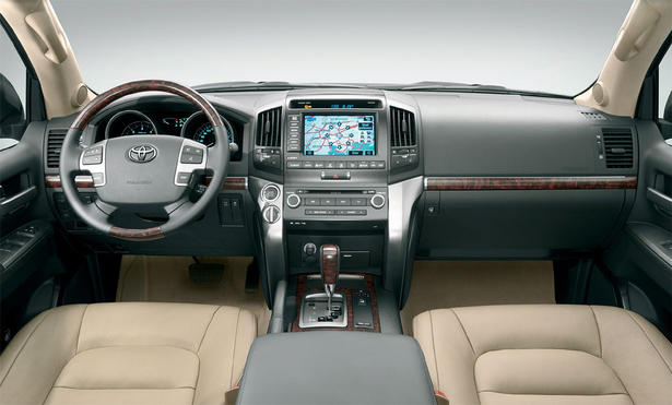 Toyota Land Cruiser V8 Replaces Amazon