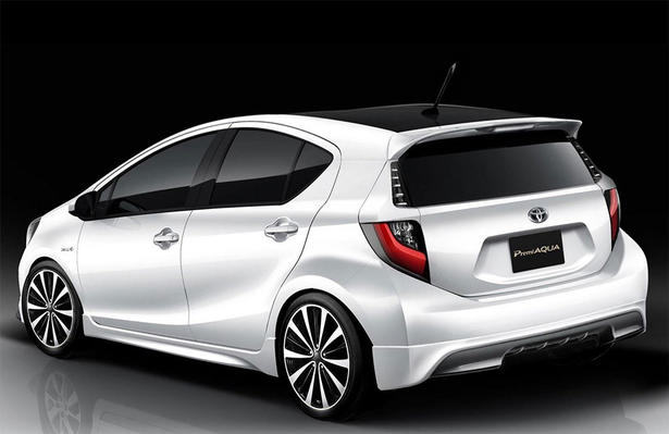 Toyota Premi Aqua Concept