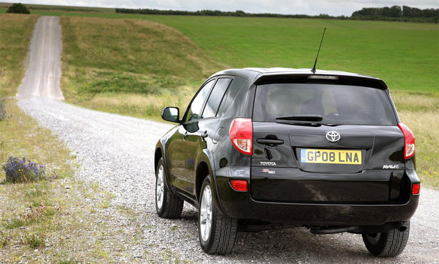 Toyota RAV4 SR180