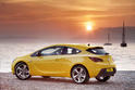 2012 Vauxhall Astra GTC 9