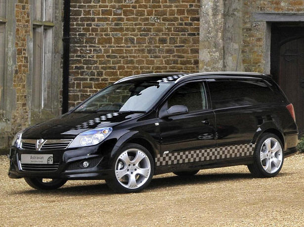 Vauxhall Vivaro, Astravan and Corsavan Black Edition