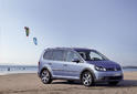 2011 Volkswagen CrossTouran 9