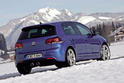2011 Volkswagen Golf R 9