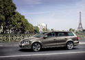 2011 Volkswagen Passat 17