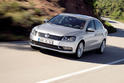 2011 Volkswagen Passat 42