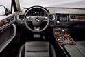 2011 Volkswagen Touareg 3