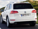 2012 Volkswagen Touareg R Line 10