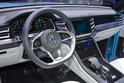 Volkswagen Cross Coupe GTE Concept 3