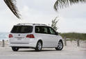 Volkswagen Routan 4