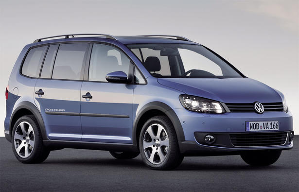 2011 Volkswagen CrossTouran