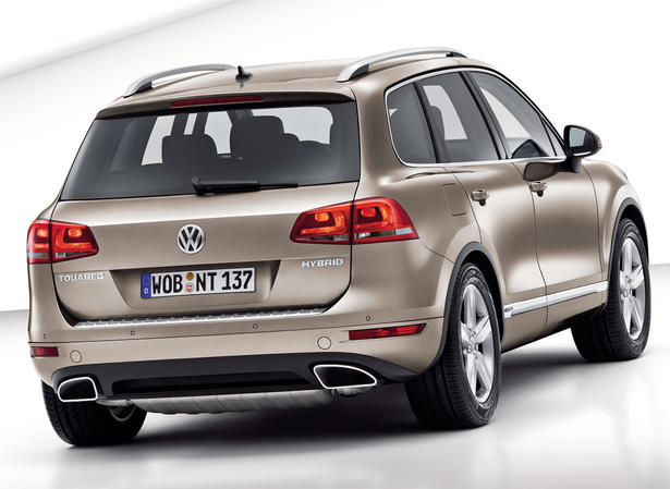 2011 Volkswagen Touareg Review Video