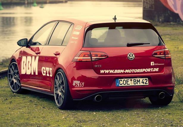 BBM Volkswagen Golf GTI VII Plus