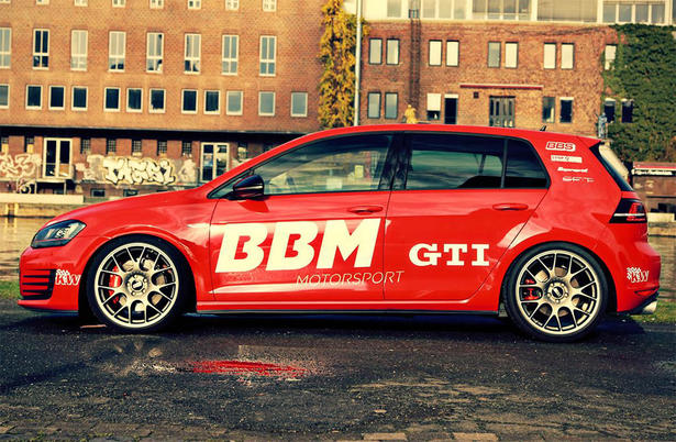 BBM Volkswagen Golf GTI VII Plus