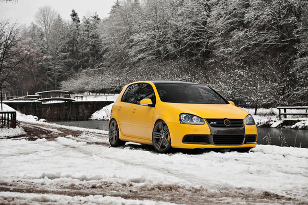 CDC Volkswagen Golf Carbon Roof