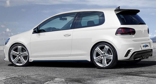 RevoZport Volkswagen Golf R Razor