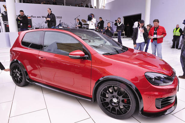 Volkswagen Golf GTI Excessive
