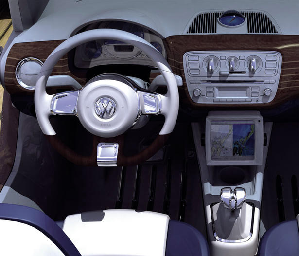 Volkswagen up azzurra