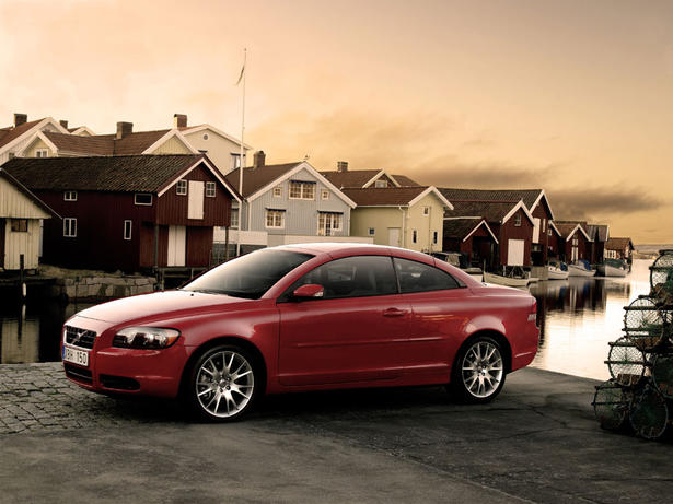 Four cylinder turbodiesel in the Volvo C70 engine range
