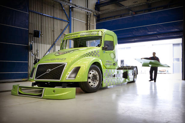 Volvo Mean Green Truck