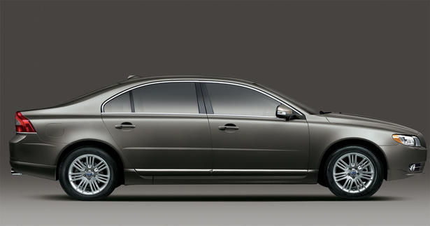Volvo S80L launched