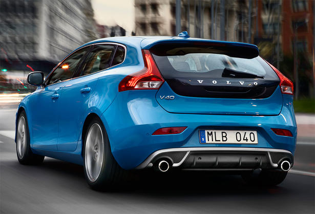 Volvo V40 Cross Country R Design UK Price