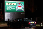 Castrol uses traffic cameras to advise about engine oil