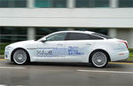 Jaguar XJ Hybrid