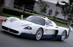 Maserati MC12 sets new Ring record