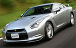 Nissan GT R Tires and Drive