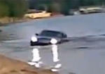 Video: Russian Sinks Infiniti FX35