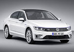 Volkswagen Passat GTE Hybrid Specs (fuel consumption is 141 mpg)