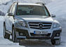 Mercedes GLK 4MATIC on snow Photos
