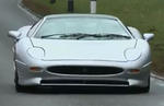 Jaguar XJ220 Review