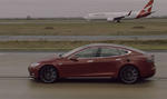 Tesla Model S Races Boeing 737