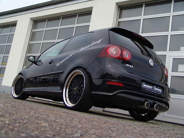 Senner Volkswagen Golf R32
